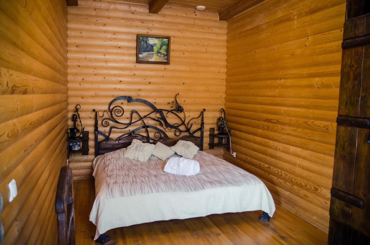 Готель Софія Dolyna Exteriör bild